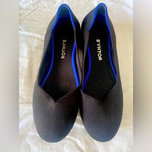 Black Rothy’s Flats Size 9